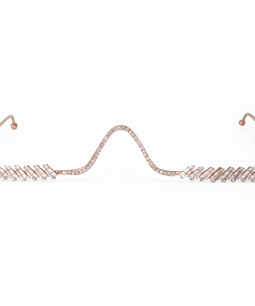 Wavy Crystal-Adorned Facelet | Stylika