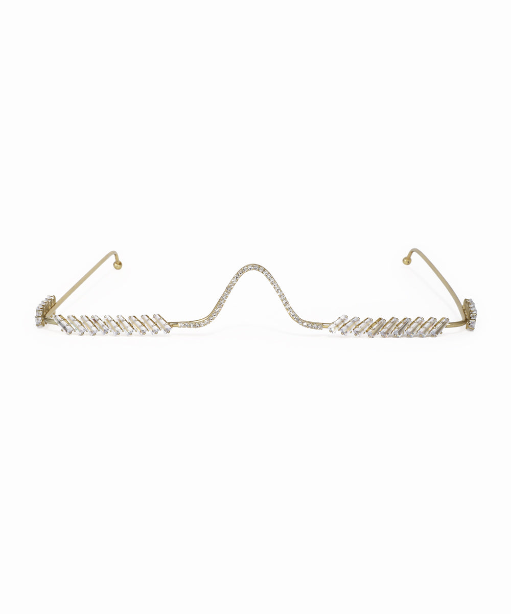 Wavy Crystal-Adorned Facelet | Stylika