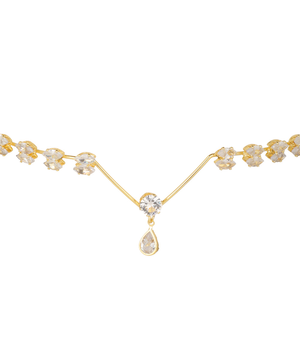 Drop Detail V-Shaped Tiara | Stylika