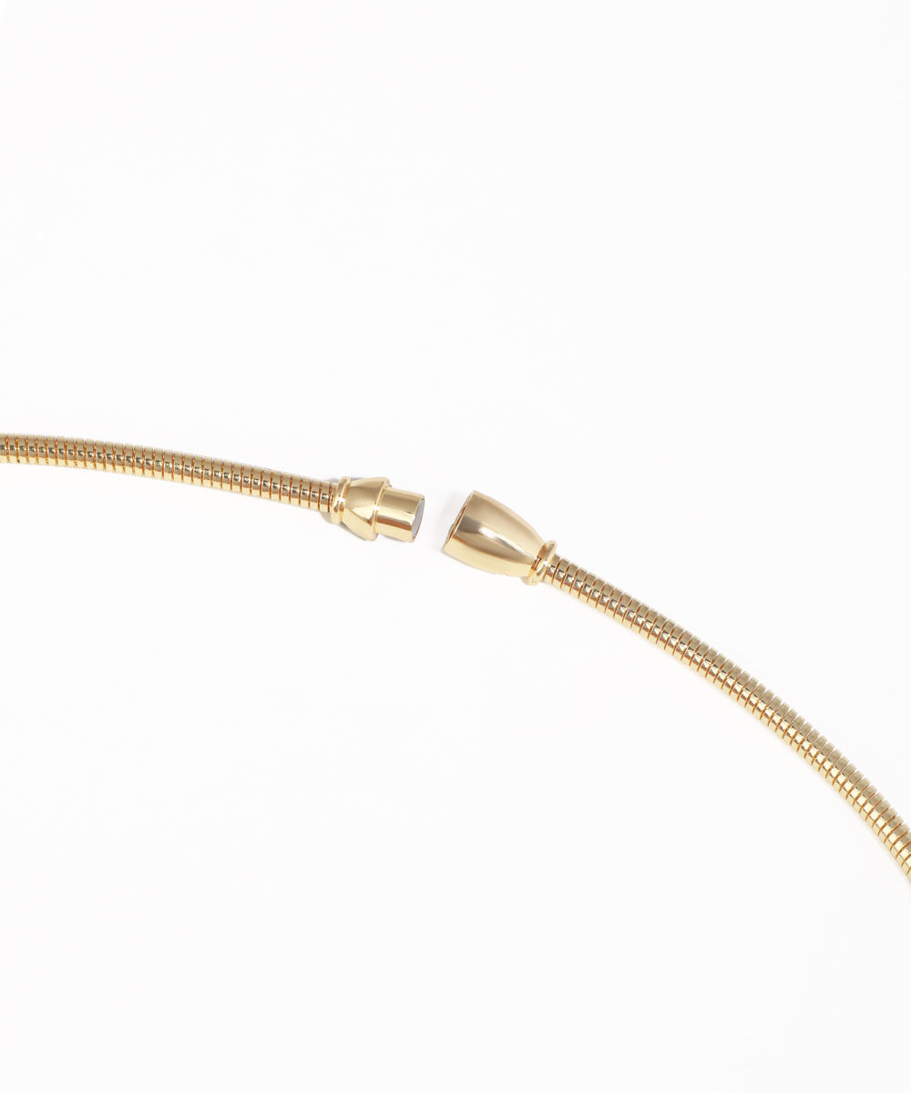 Contemporary Sculptural Curved Choker Necklace Design | Stylika