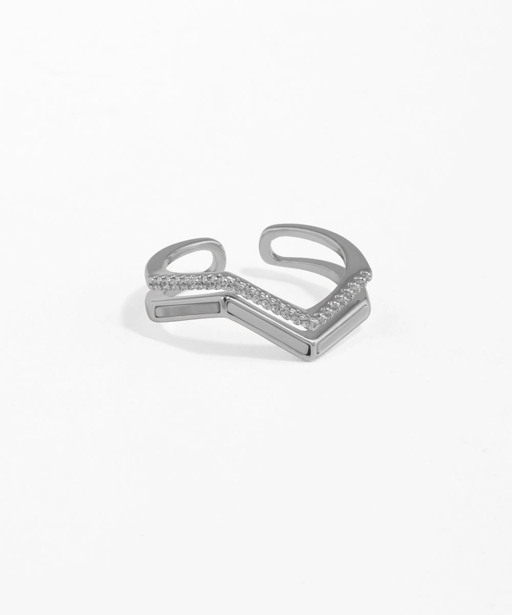 Contoured Chevron Ring with Inlay & Sparkle Detail | Stylika