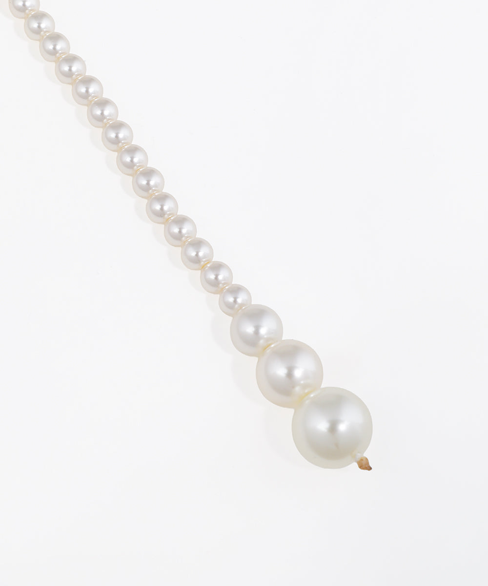 Y-Shaped Necklace with Floral Detail & Drop | Stylika