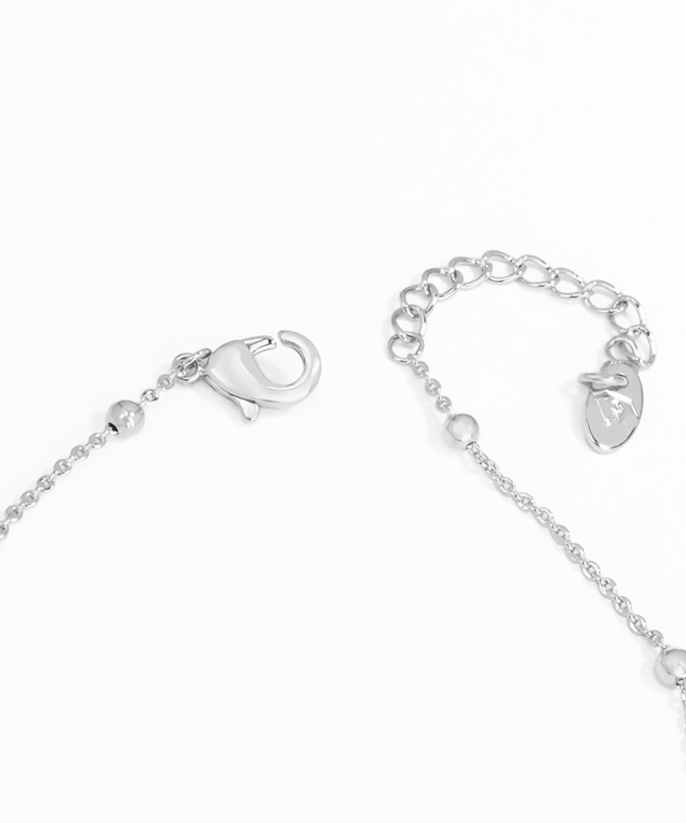 Delicate Charm Bracelet with Leaf & Butterfly | Stylika