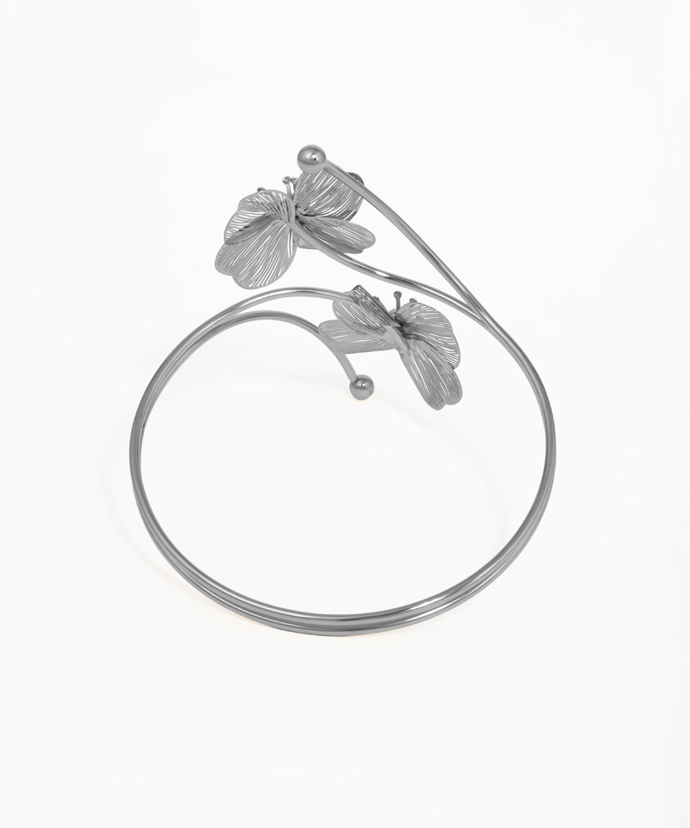 Striking Floral Bloom Arm Cuff | Stylika