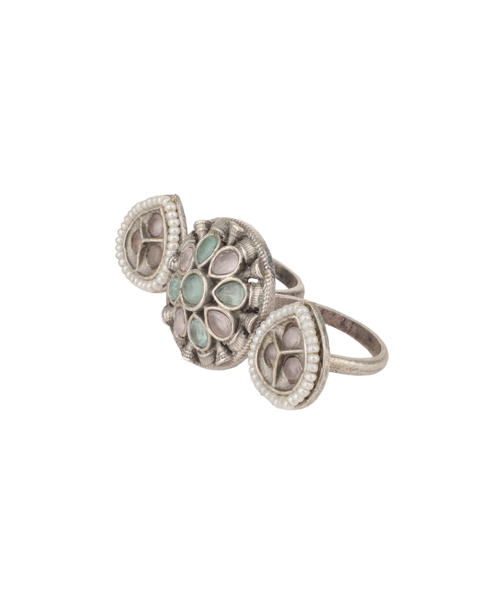Petal Medallion Trio Ring | Stylika