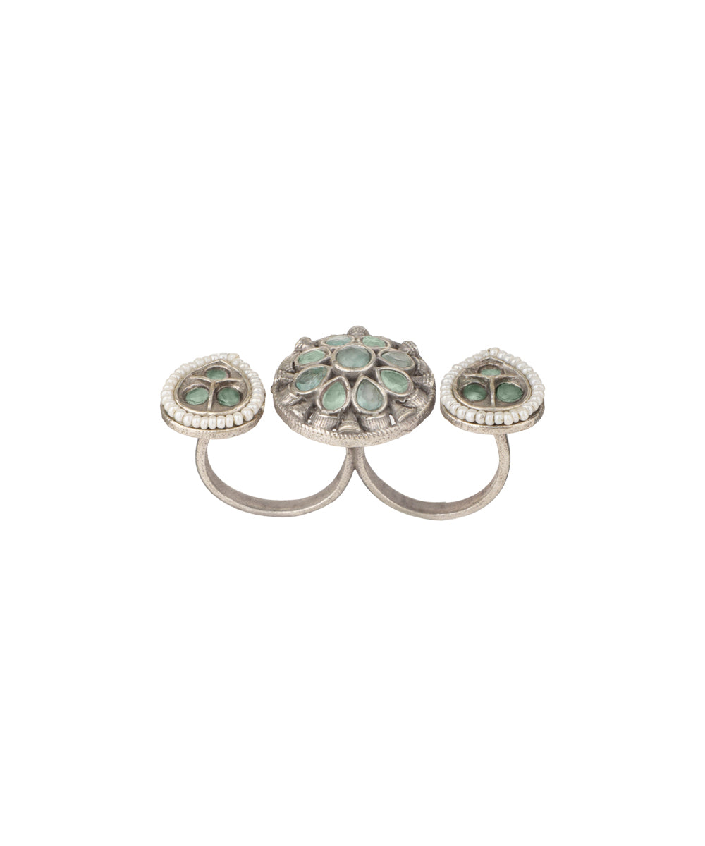 Petal Medallion Trio Ring | Stylika