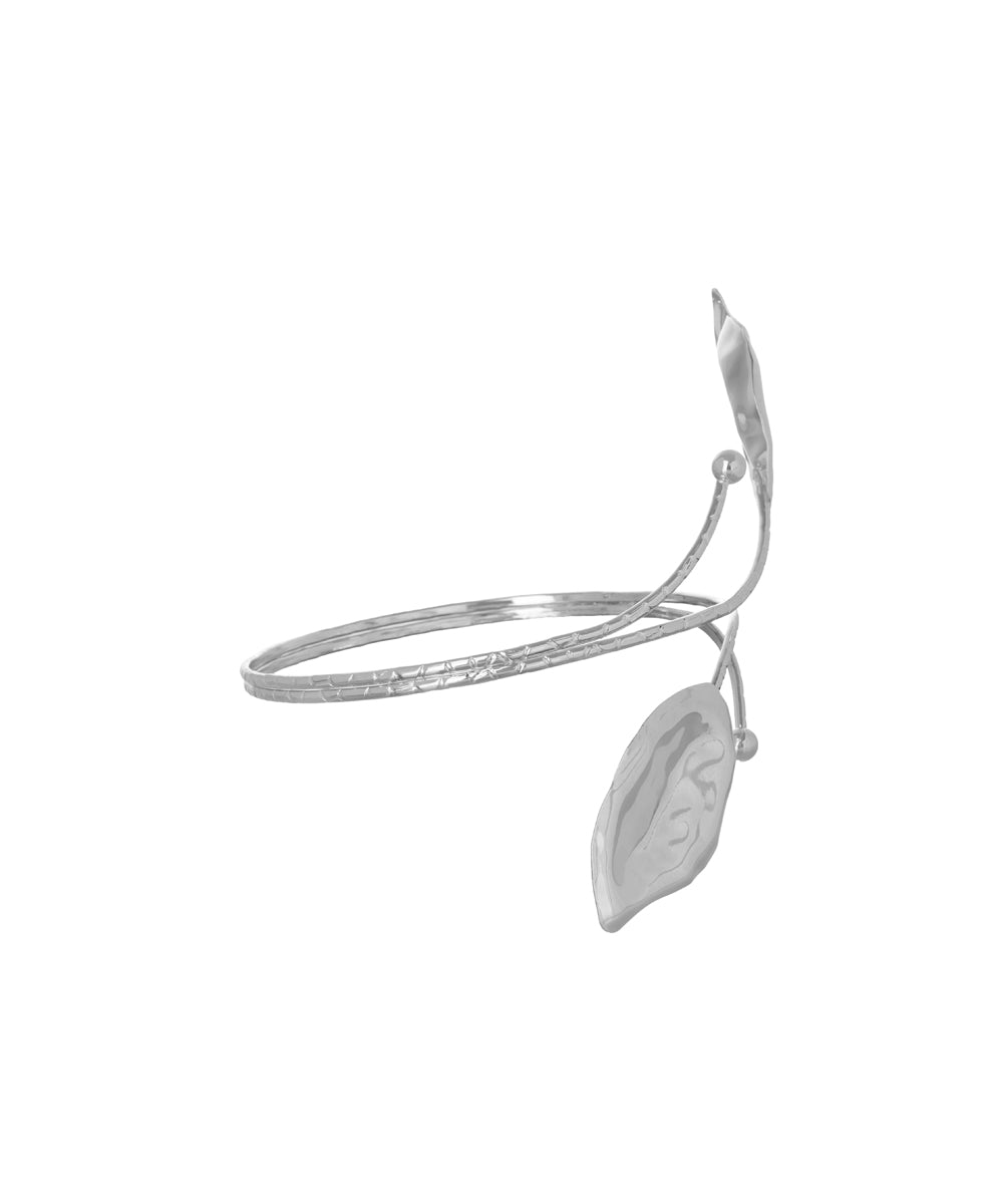 Sculpted Leaf Accent Arm Cuff for Statement Style | Stylika