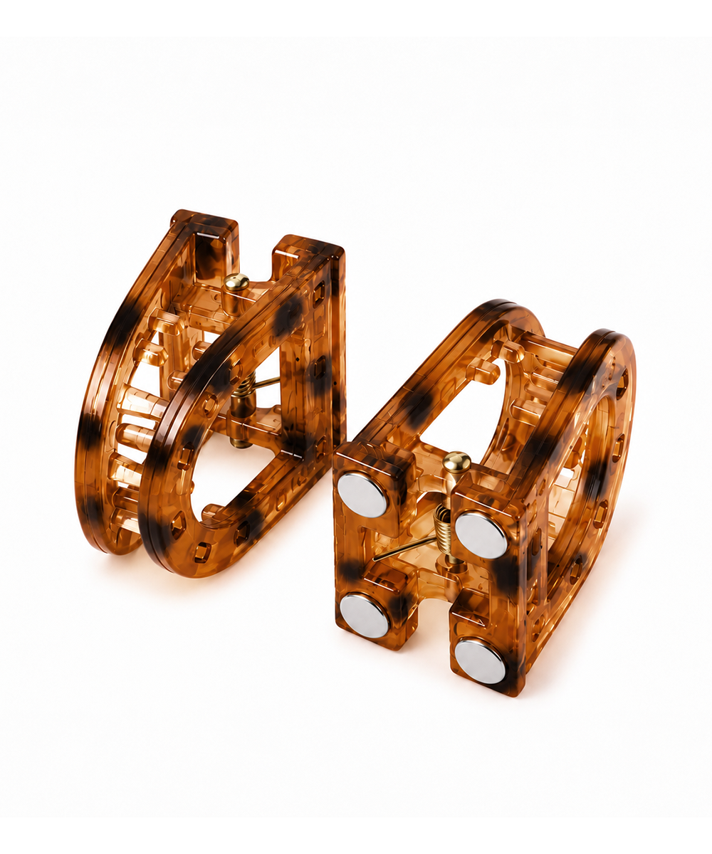 Rust D-shaped Magnetic Hair Clip | Stylika