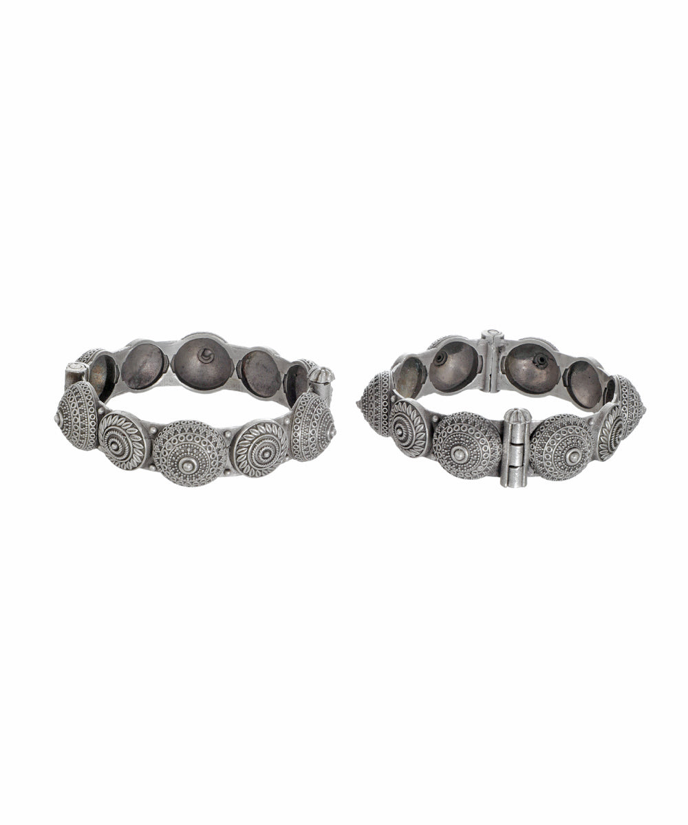 Intricate Pattern Statement Oxidised Bangles | Stylika