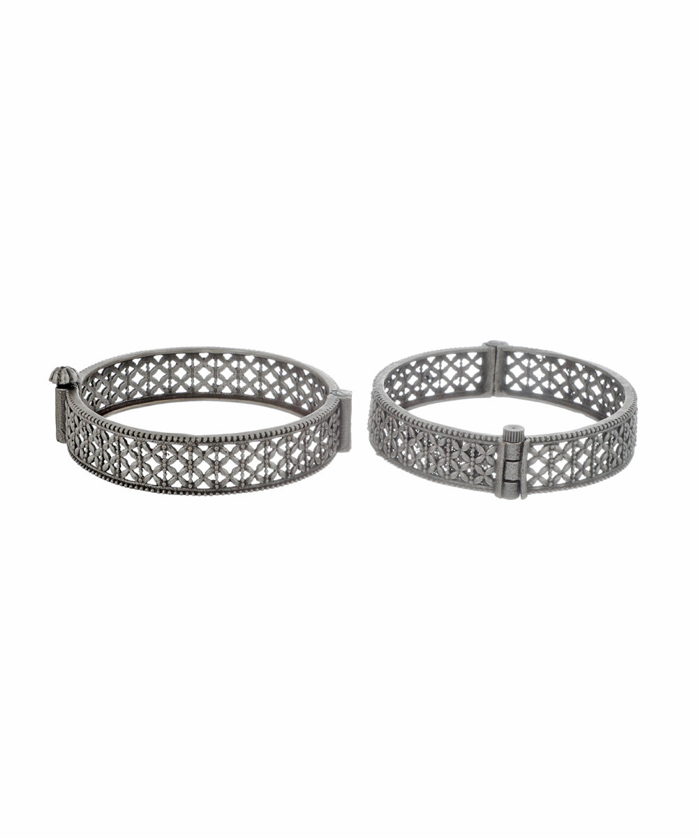 Artisan Geometric Lattice Oxidised Bangles | Stylika