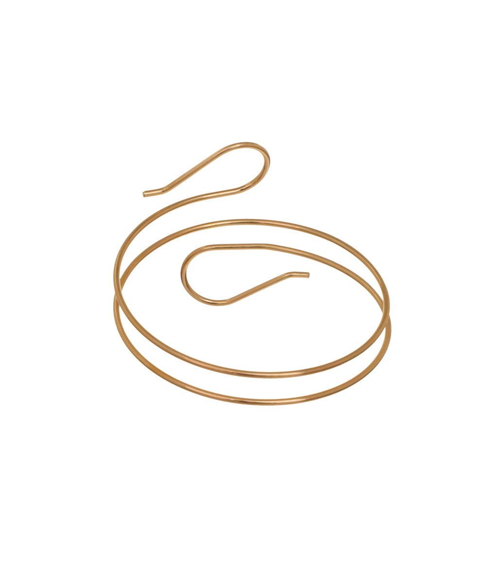 Refined Spiraled Upper Arm Cuff for Modern Style | Stylika