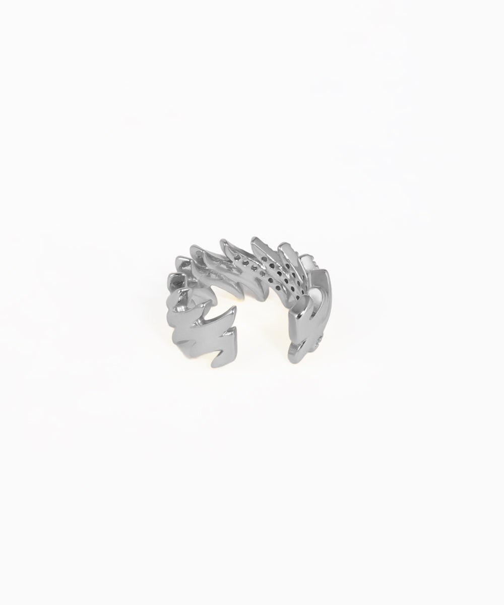 Leaf Motif Sparkle Ear Cuff | Stylika