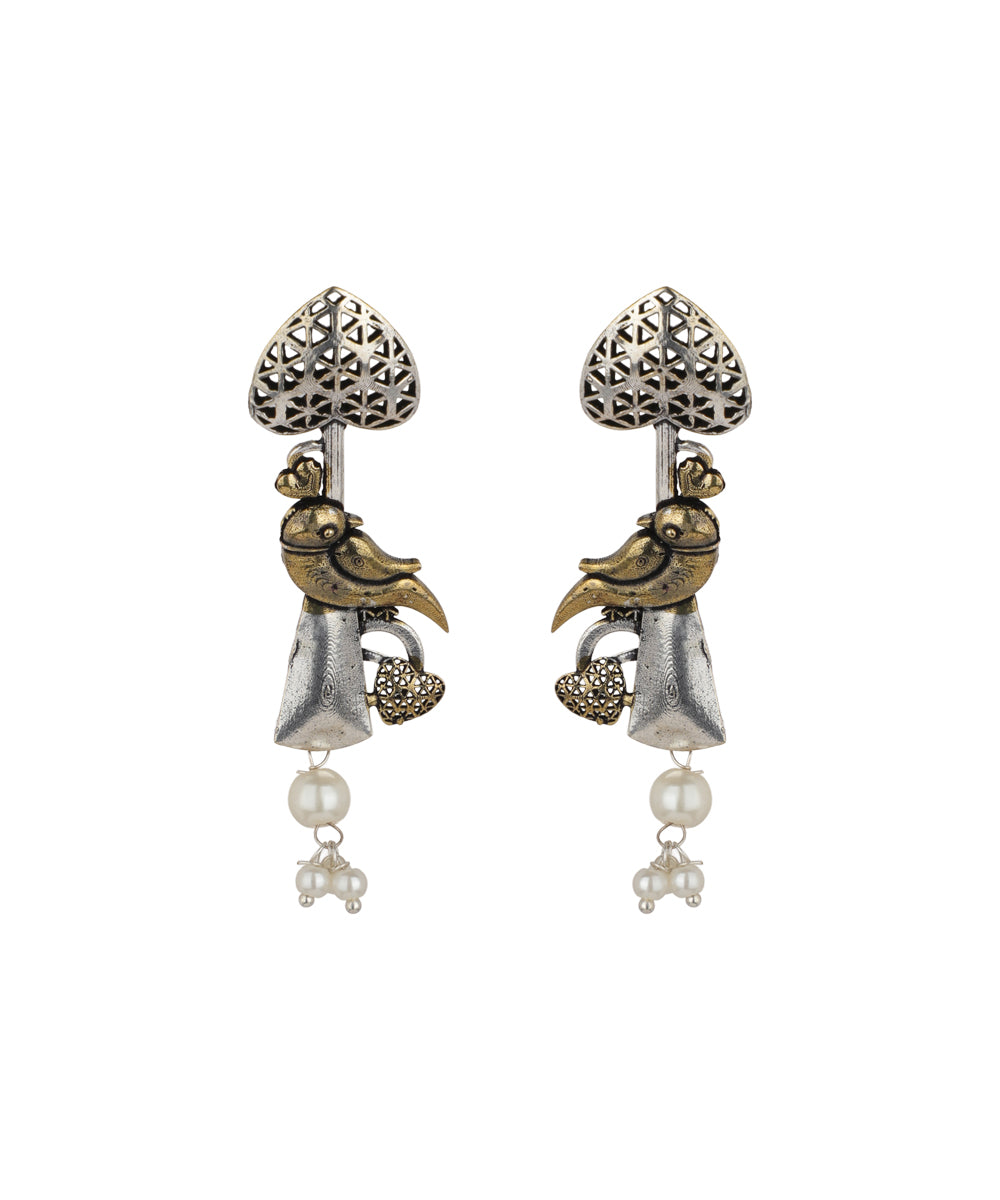 Bird under Spade Drop Earrings with Pearl | Stylika