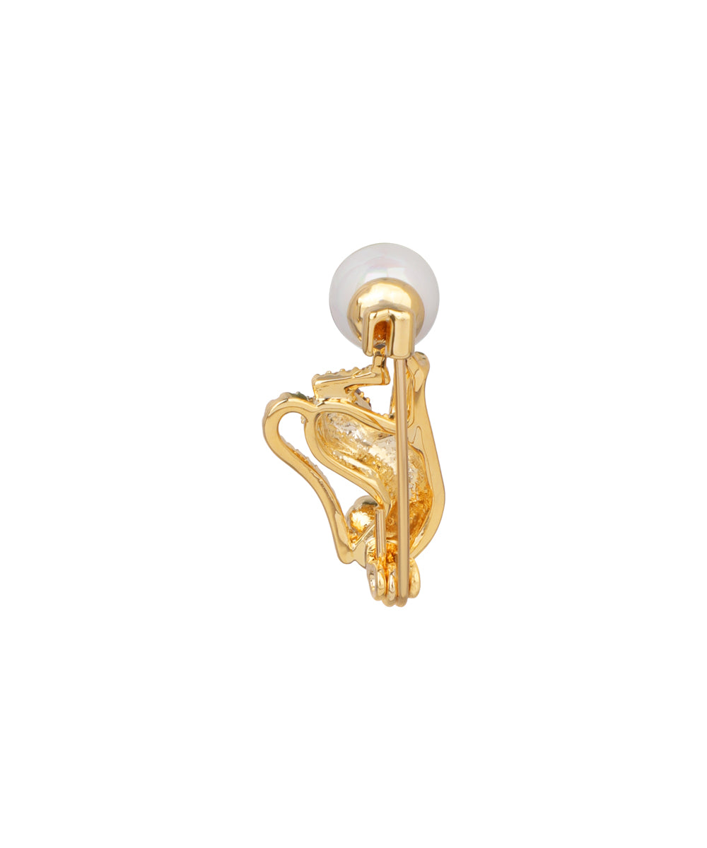 Leopard Motif Brooch with Faux Pearl Detail | Stylika