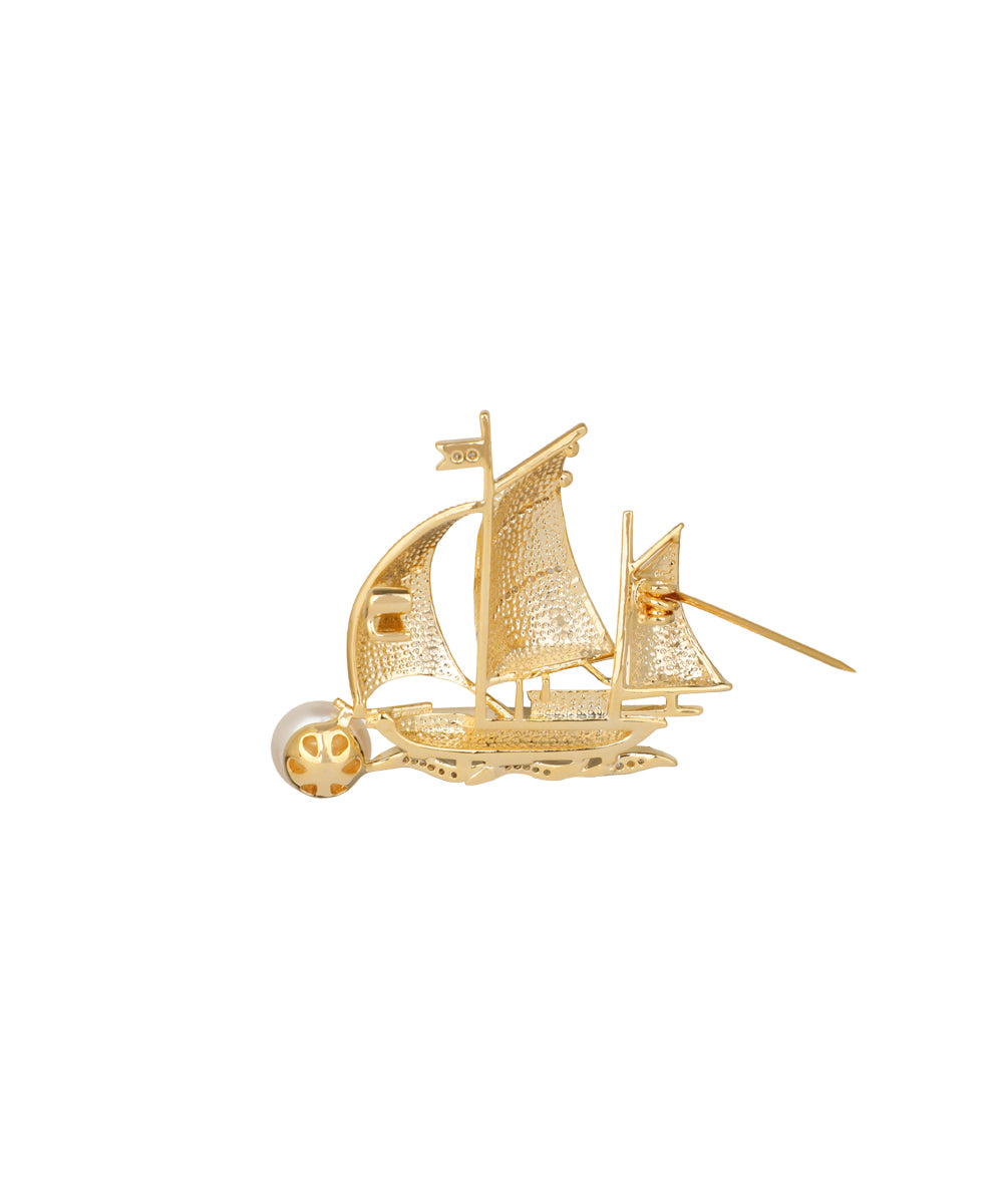 Sailboat Brooch With Faux Pearl Detail | Stylika