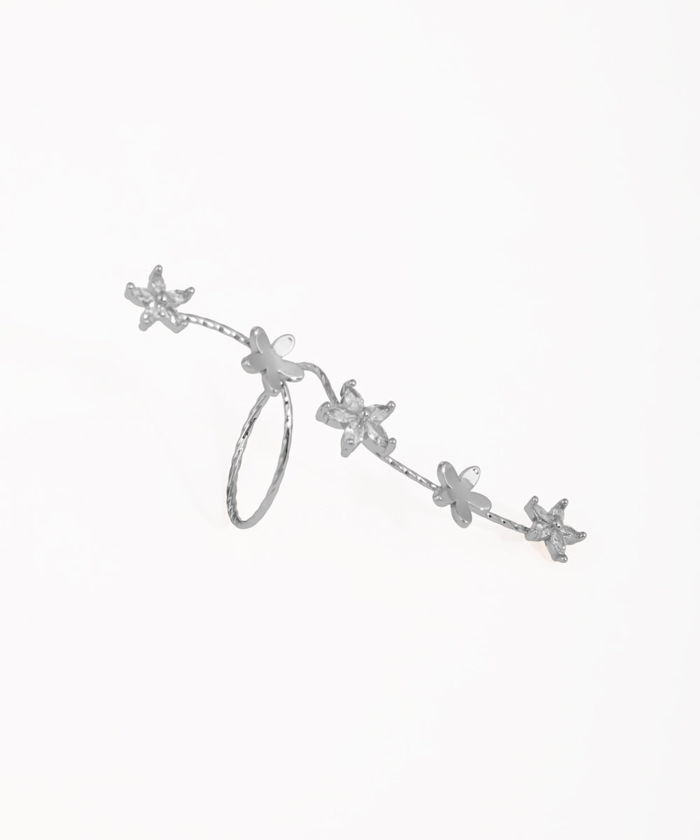 Elegant Twisting Floral Petal Sparkle Ring | Stylika