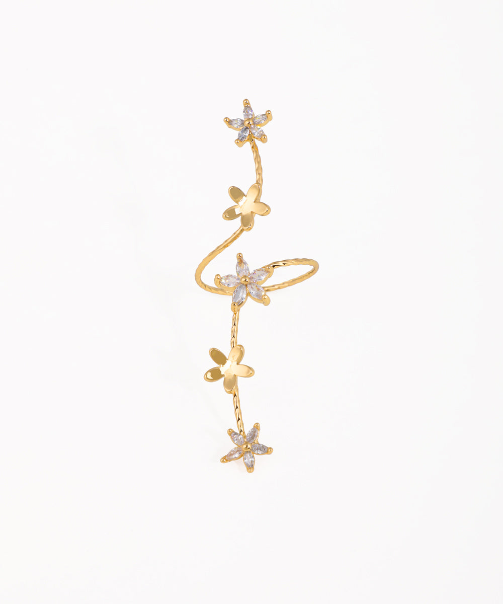 Elegant Twisting Floral Petal Sparkle Ring | Stylika