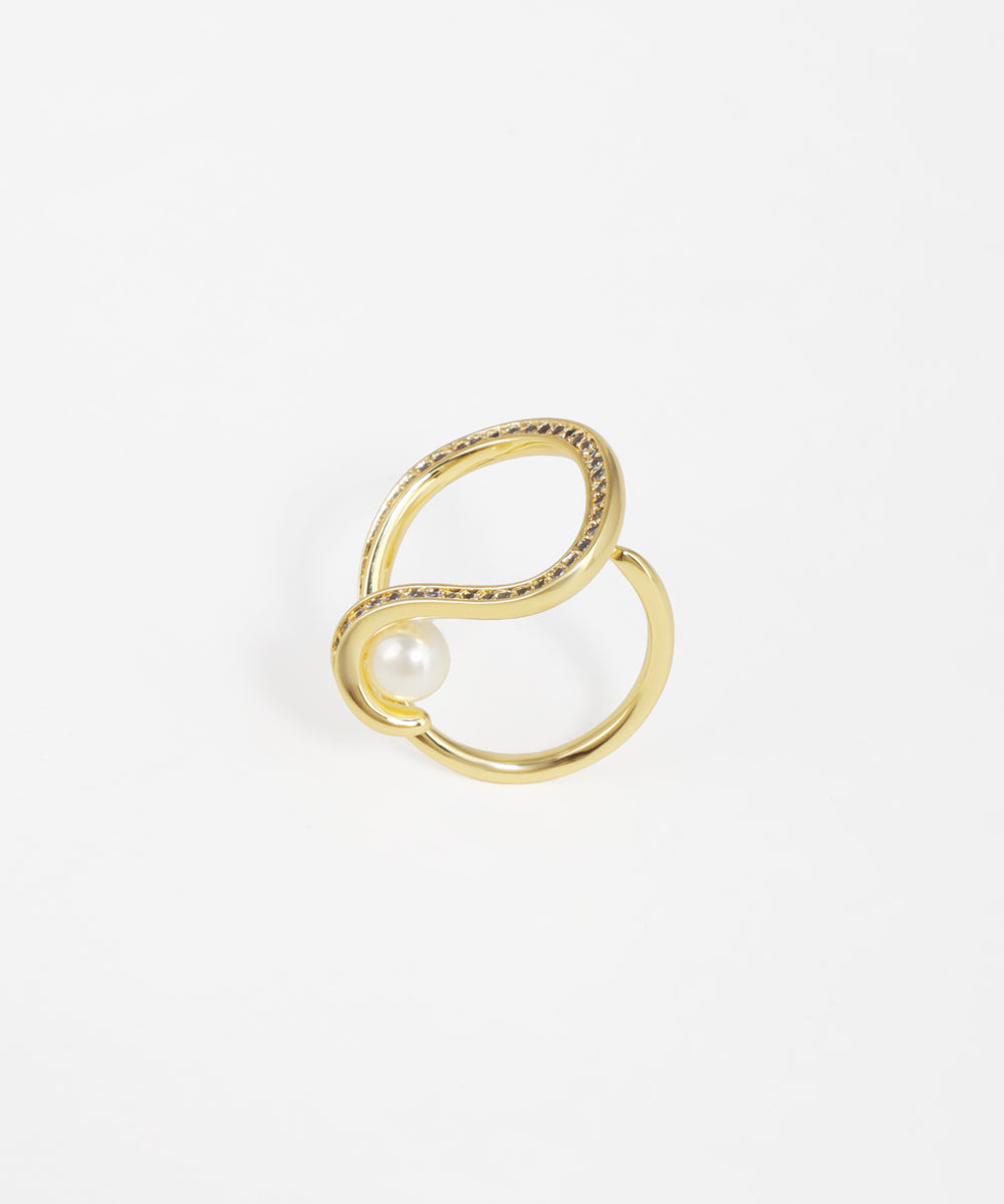 Pearl Loop Statement Ring | Stylika
