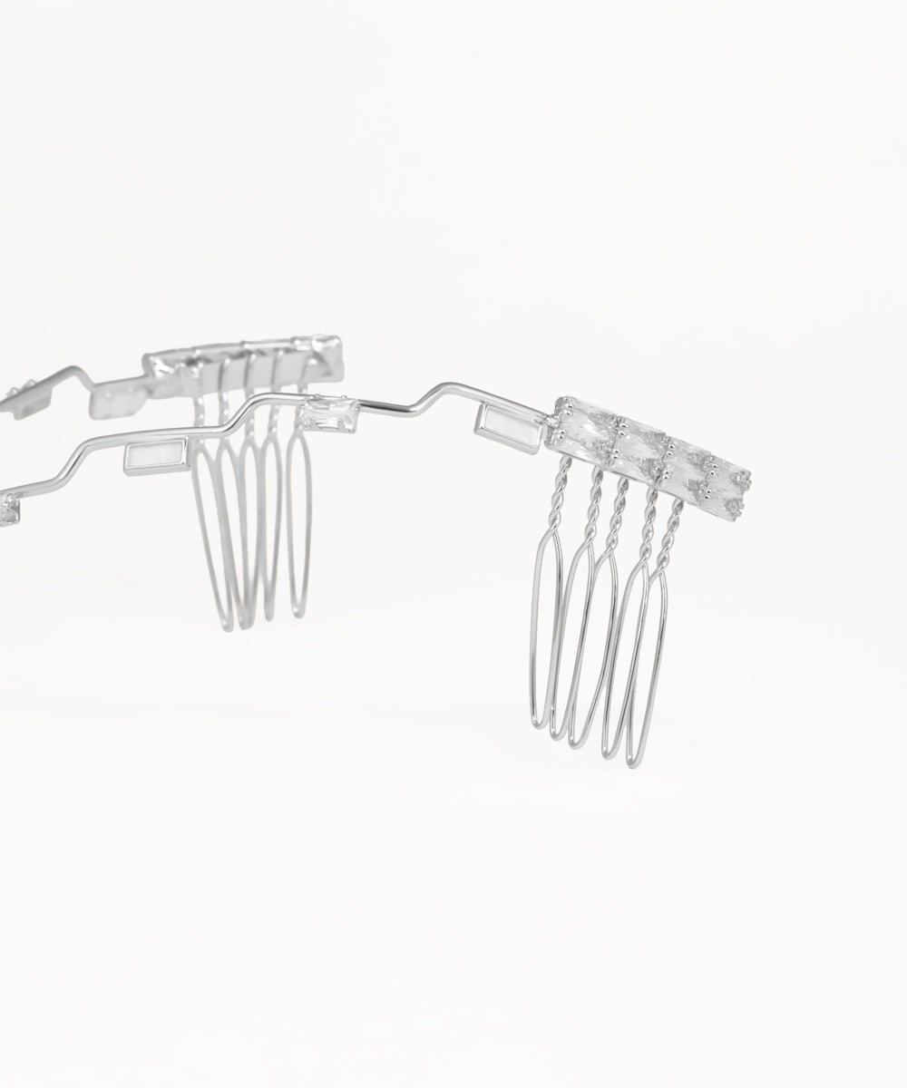 Statement crystal tiara with modern wavy silhouette