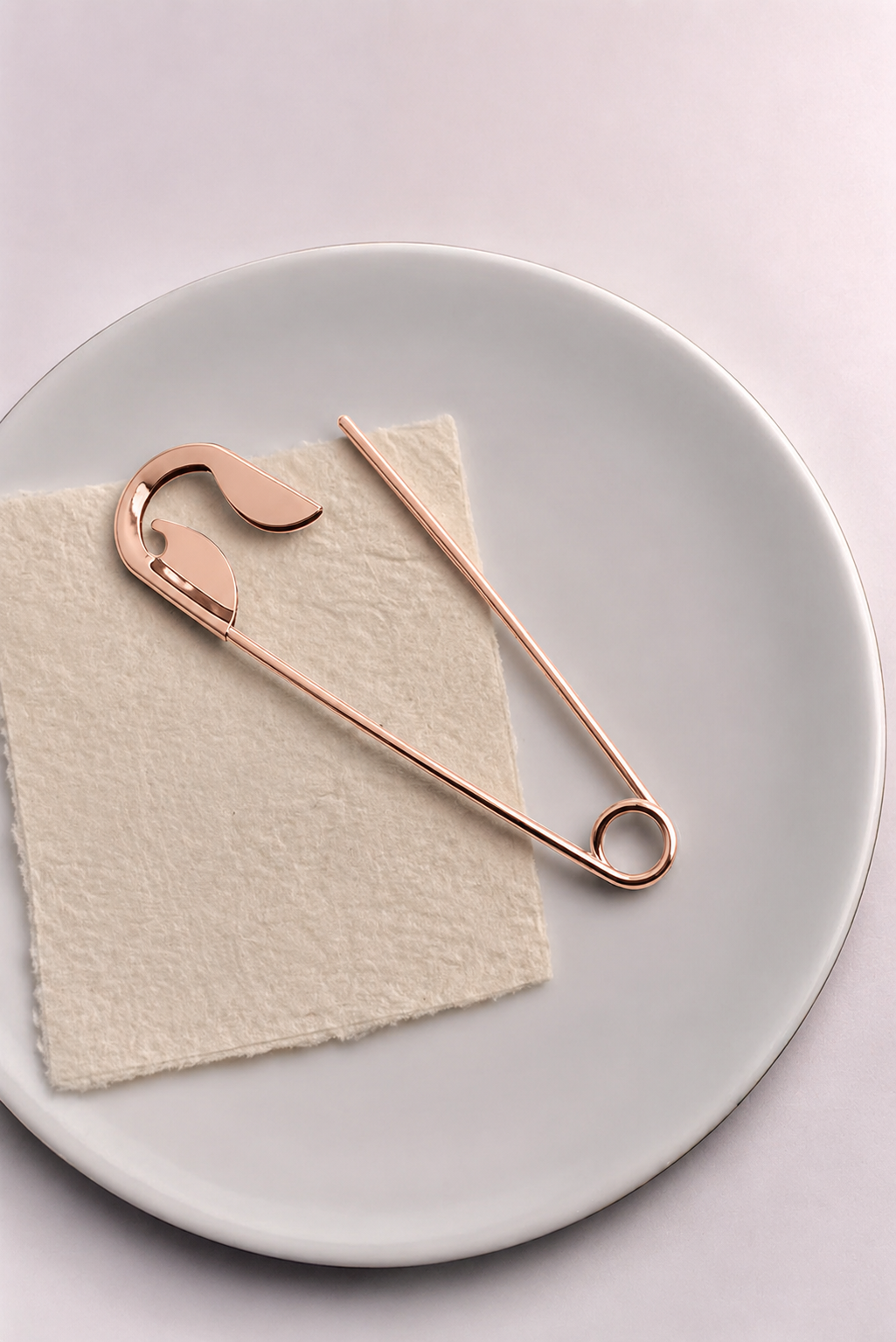 🎁 Contemporary Safety Pin Hair Clip | Stylika - Rose gold