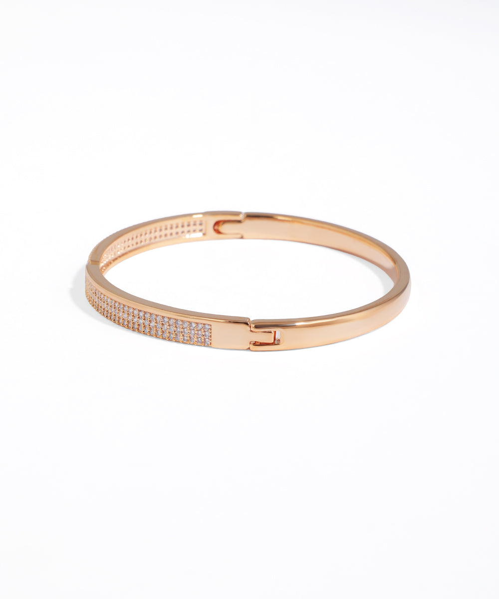 MInimalist bracelet rose gold tone stylika