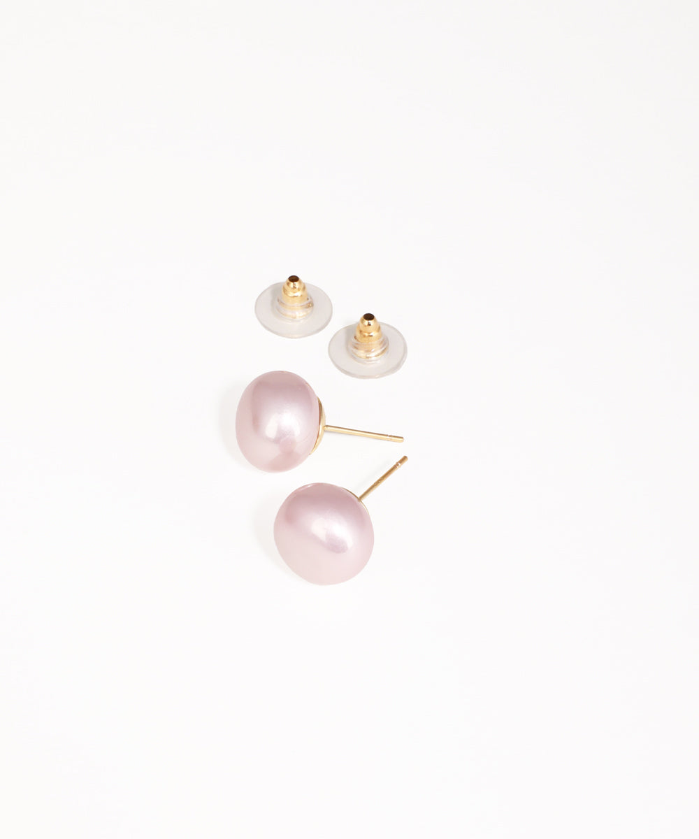 Pair of pearl earrings on a white background
