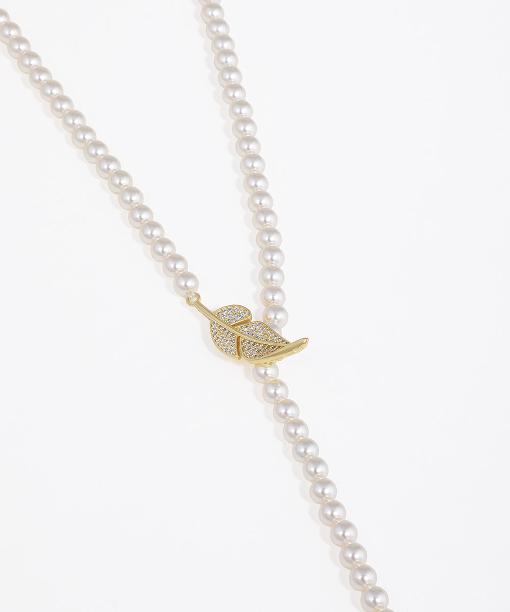 Y-Shaped Necklace with Floral Detail & Drop | Stylika