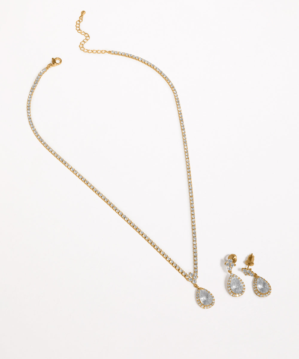Teardrop Pendant Sparkle Chain Necklace Set | Stylika