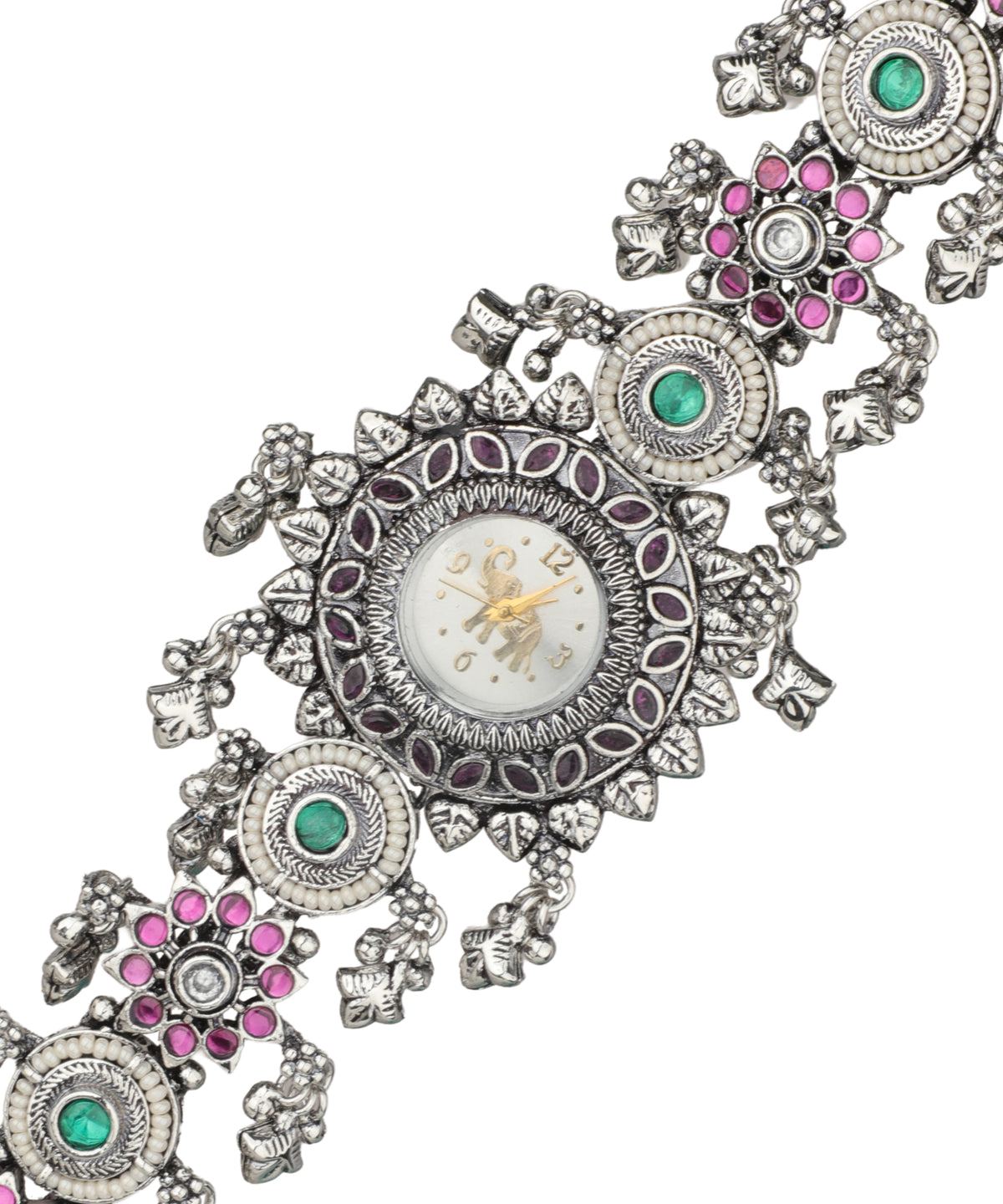 Linked chain Heritage Bracelet Watch with central dial