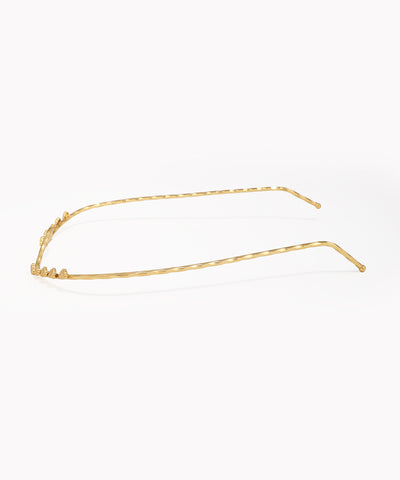 Artisan Textured V-Shape Facelet with Delicate Motifs | Stylika