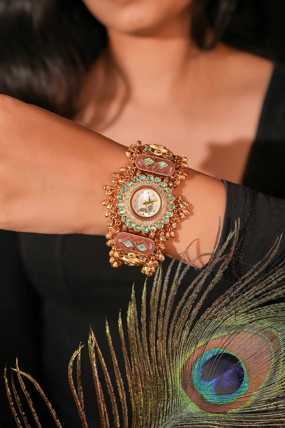 Morni Regal Heritage Bracelet Watch (Mint+Pink) | Stylika