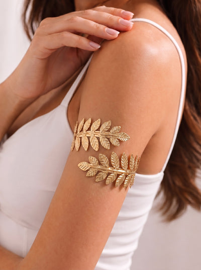 Laurel Leaf Statement Arm Cuff | Stylika