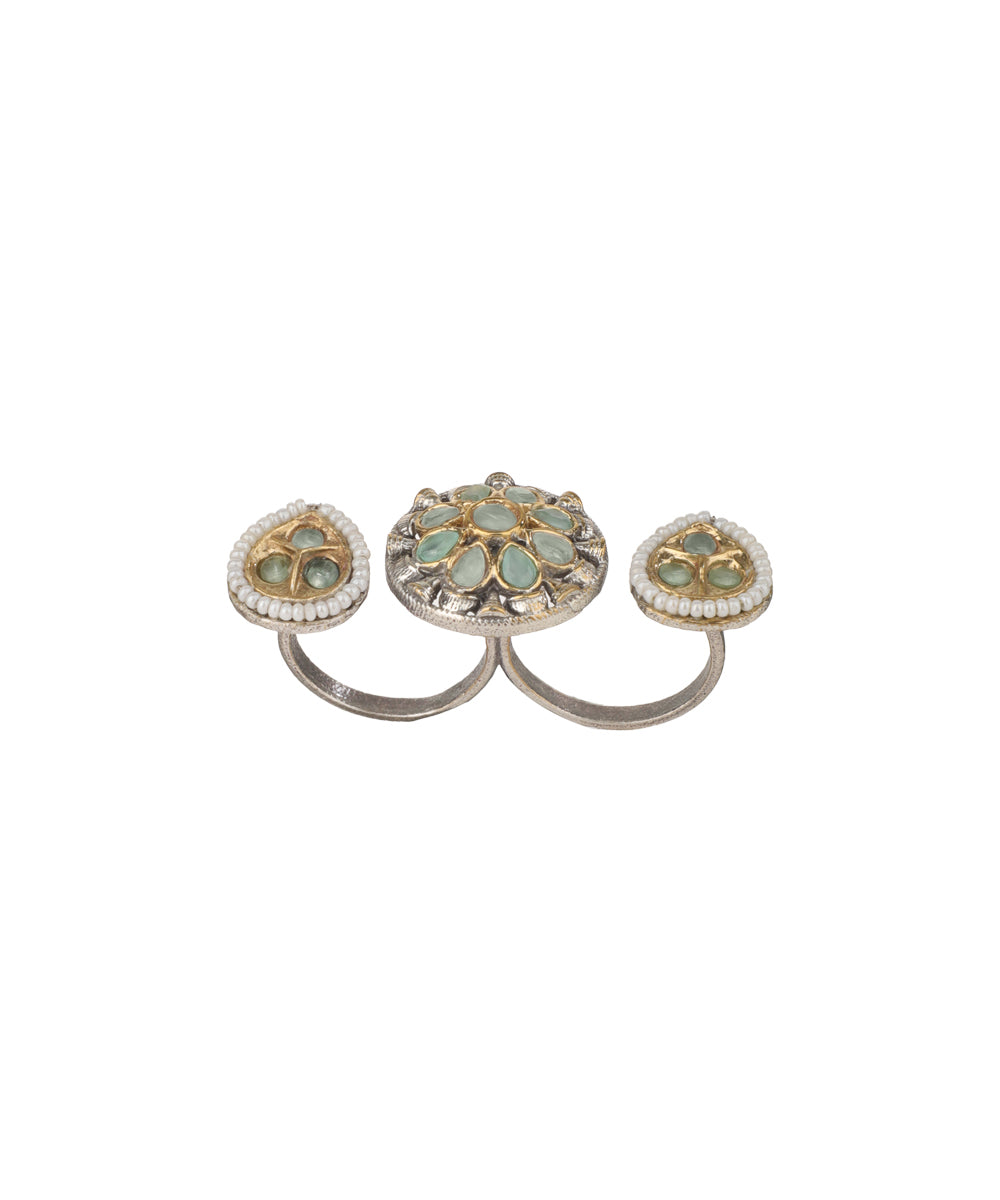 Petal Medallion Trio Ring | Stylika