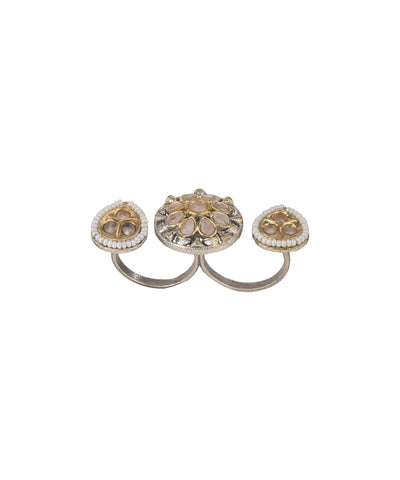 Petal Medallion Trio Ring | Stylika