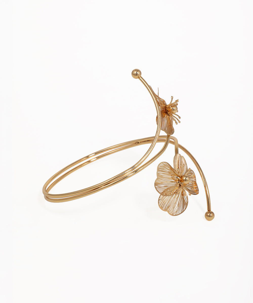 Striking Floral Bloom Arm Cuff with Filigree Design | Stylika