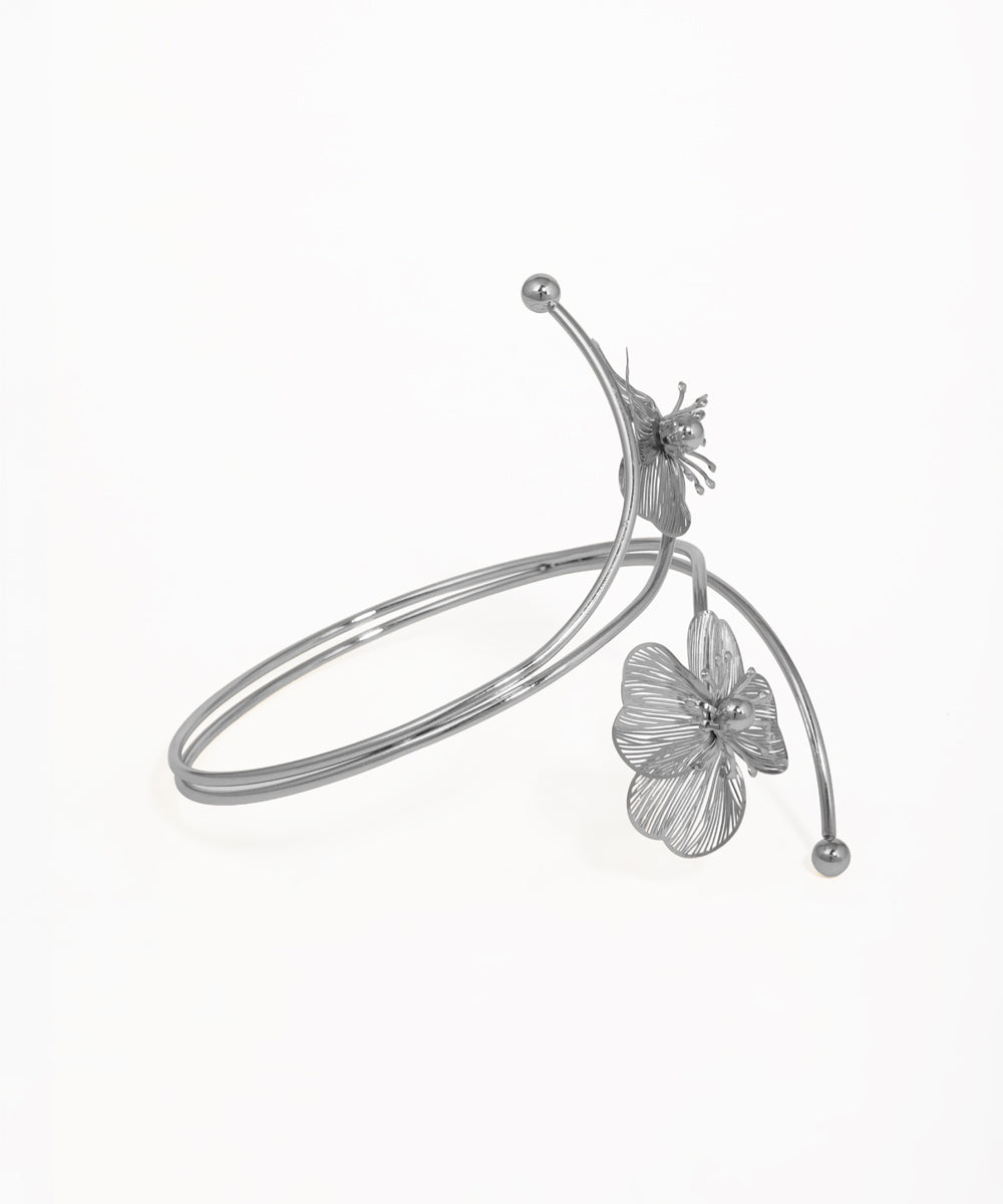Striking Floral Bloom Arm Cuff | Stylika