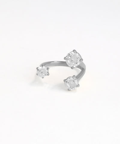 Contemporary Open Ring with Three Brilliant Stones | Stylika