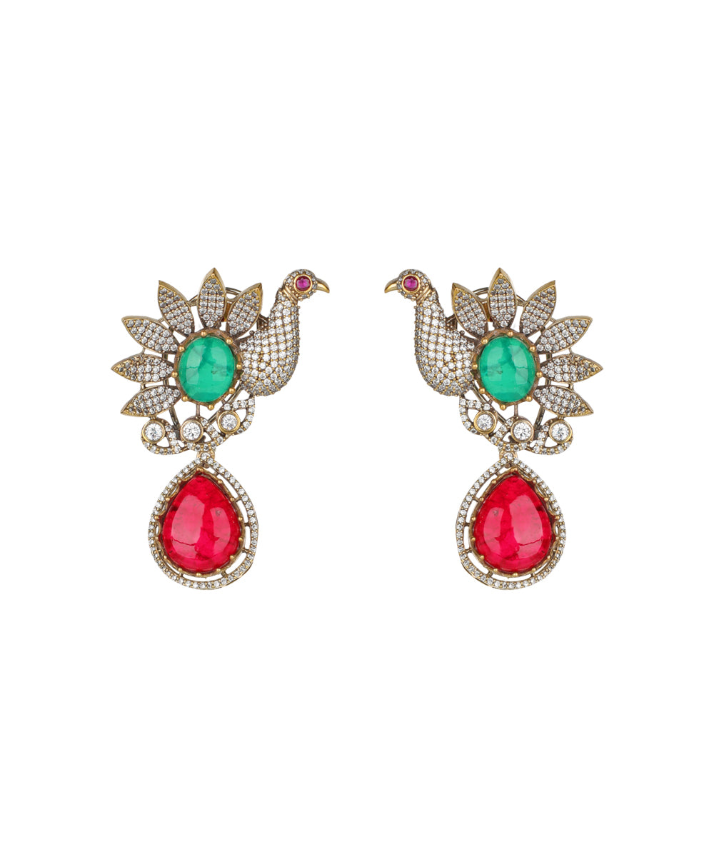 Necklace set that pairs well with ethnic festive wear