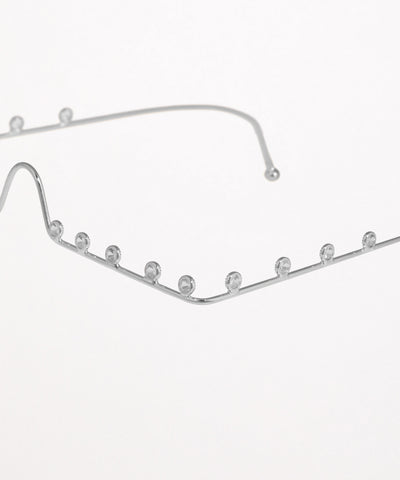 Fashion-Forward Wavy Outline Facelet | Stylika