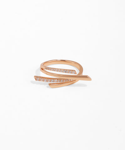 Contemporary Curved Layered Crossover Band Ring | Stylika