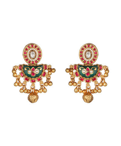 Festive traditional necklace set for wedding events