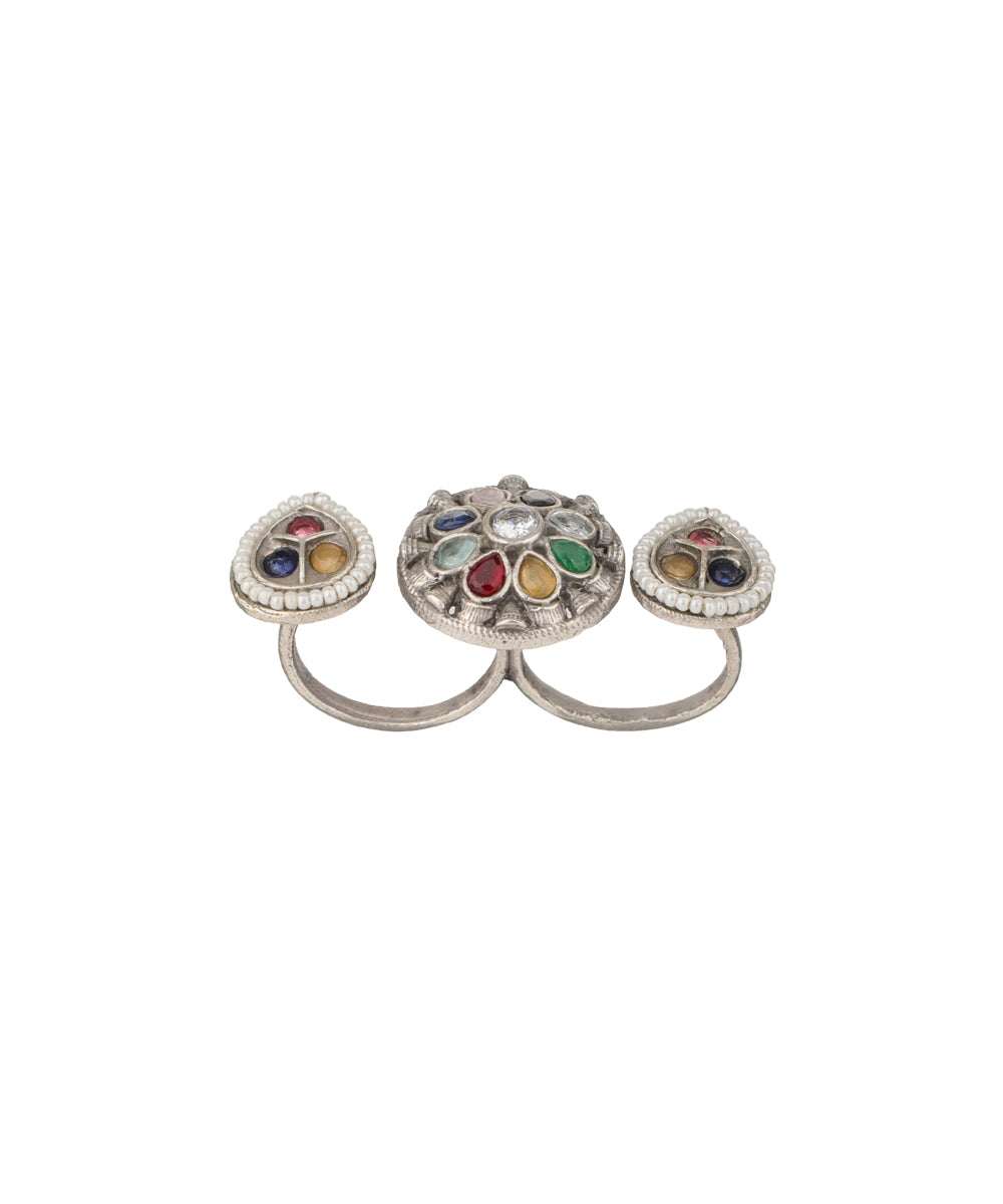 Petal Medallion Trio Ring | Stylika