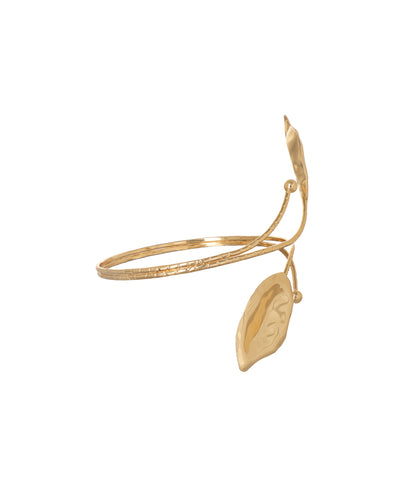 Sculpted Leaf Accent Arm Cuff for Statement Style | Stylika