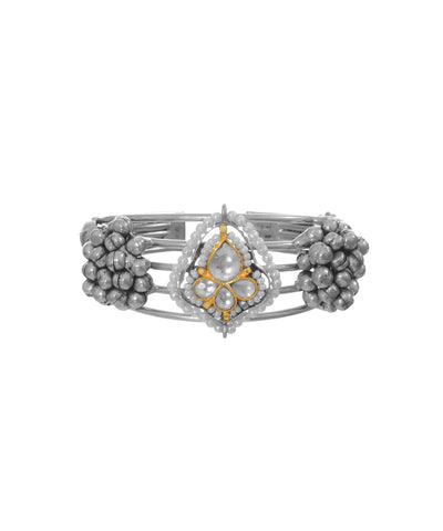 Oxidised dise Central Motif Bead Cluster Cuff Bracelet | Stylika