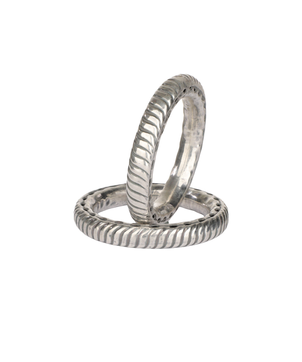 Ribbed Oxidised Bangle | Stylika