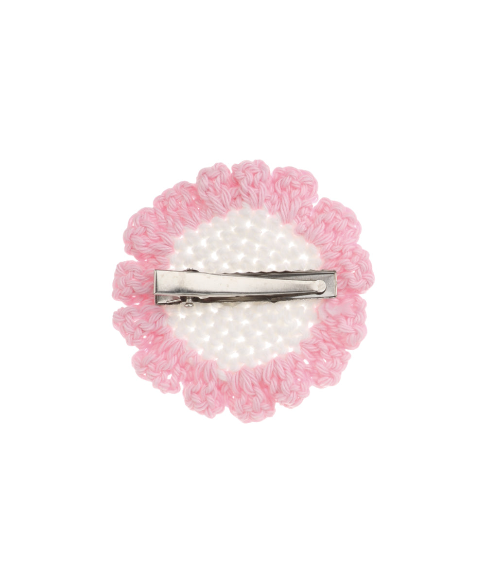 Artisan-Inspired Scalloped Two-Tone Crochet Hair Clip | Stylika
