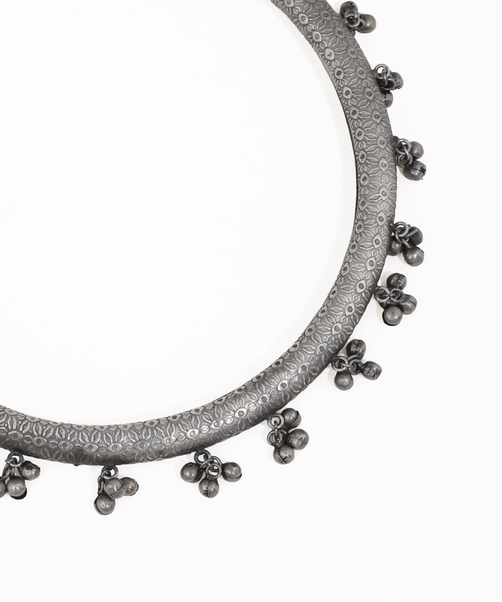 Textured Oxidised Hasli Necklace with Drops | Stylika