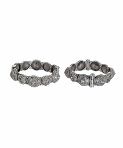 Intricate Pattern Statement Oxidised Bangles | Stylika