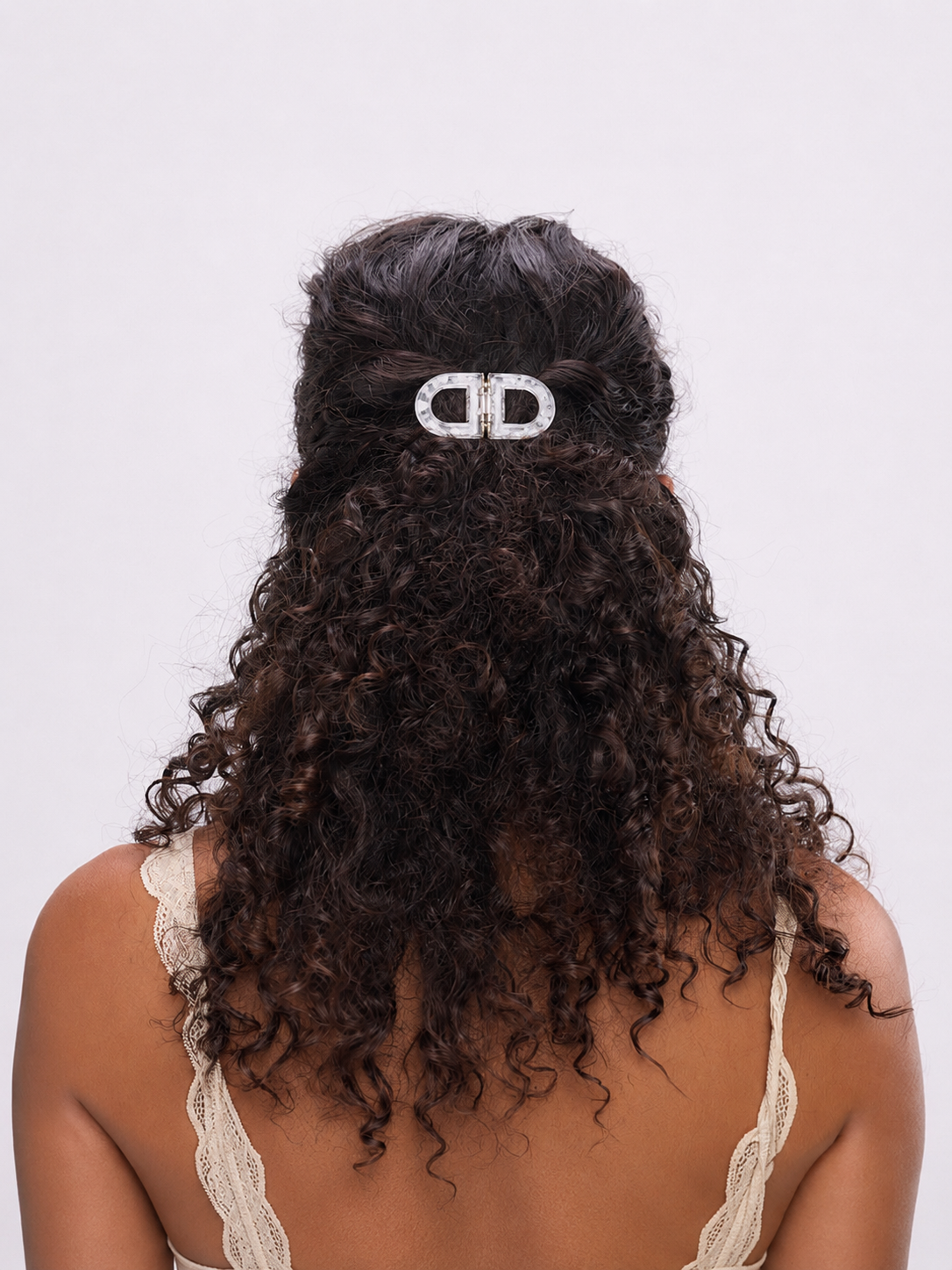White D-shaped Magnetic Hair Clip | Stylika