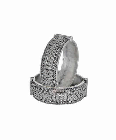 Intricate Pattern Oxidised Bangles | Stylika